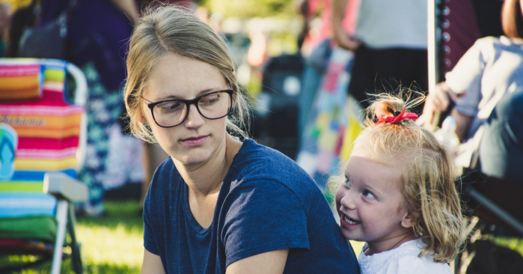 making friends as a stay at home mom