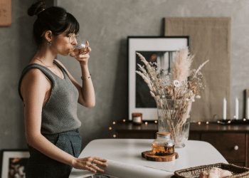 A Command Spouse's Reflection on Military Spouse Loneliness and Leadership